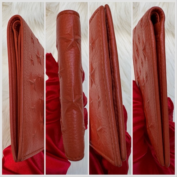 Jimmy Choo Rare Leather Embossed Stars Bifold Wallet - Picture 6 of 8